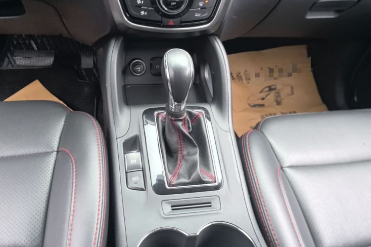 Used CHANGAN CS75 2016 1.8T Automatic Elite Model China V Standard Gear Lever