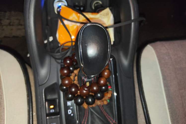 Used CHANGAN CS75 2016 1.8T Automatic Elite Model China V Standard Gear Lever
