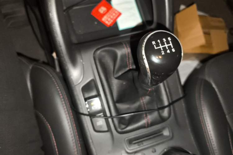 Used CHANGAN CS75 2016 1.5T Manual FENGSHANG Model Gear Lever
