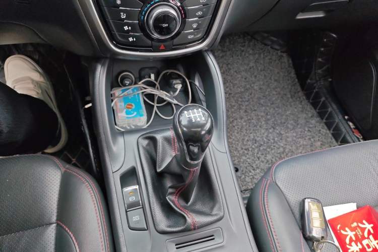 Used CHANGAN CS75 2016 1.5T Manual FENGSHANG Model Gear Lever