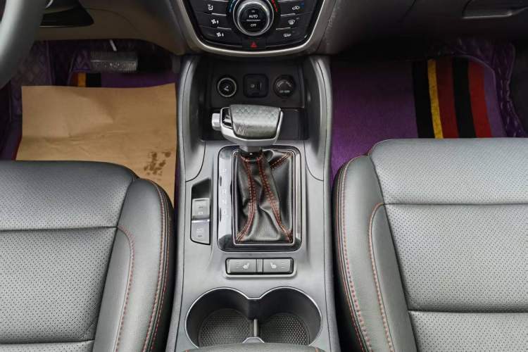 Used CHANGAN CS75 2016 1.8T Automatic Prestige Model China V Standard Gear Lever