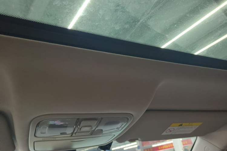 Used CHANGAN CS75 2016 1.8T Automatic Elite Model China V Standard Headliner