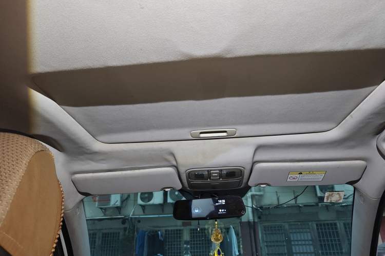 Used CHANGAN CS75 2016 2.0L Manual Luxury Version China V Standard Headliner