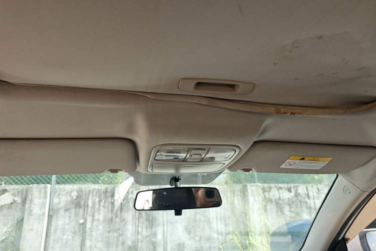 Used CHANGAN CS75 2016 2.0L Manual Luxury Version China V Standard Headliner