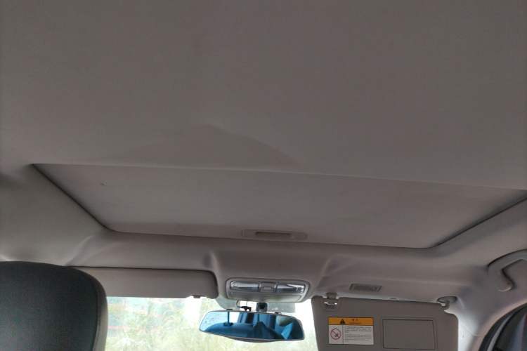 Used CHANGAN CS75 2016 1.8T Automatic Elite Model China V Standard Headliner