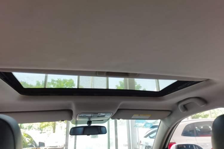 Used CHANGAN CS75 2016 1.8T Automatic Elite Model China V Standard Headliner