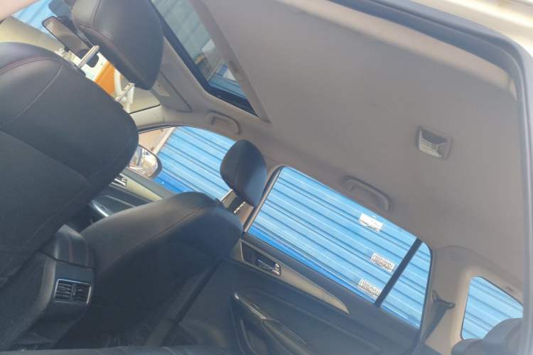 Used CHANGAN CS75 2016 2.0L Manual Luxury Version China V Standard Headliner