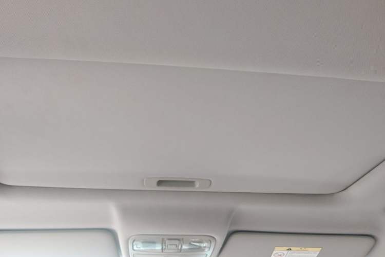 Used CHANGAN CS75 2016 2.0L Manual Luxury Version China V Standard Headliner