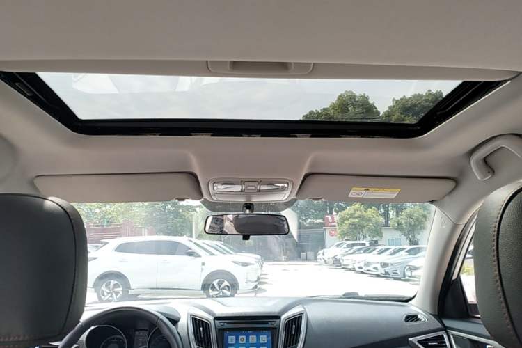 Used CHANGAN CS75 2016 1.8T Automatic Elite Model China V Standard Headliner