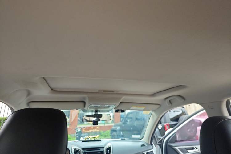 Used CHANGAN CS75 2016 2.0L Manual Luxury Version China V Standard Headliner