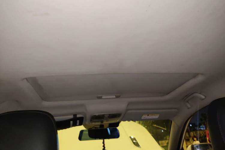 Used CHANGAN CS75 2016 2.0L Manual Luxury Version China V Standard Headliner