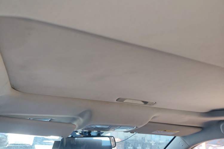 Used CHANGAN CS75 2016 1.8T Automatic Elite Model China V Standard Headliner