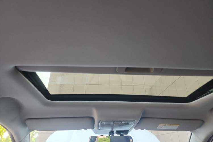 Used CHANGAN CS75 2016 1.8T Automatic Elite Model China V Standard Headliner