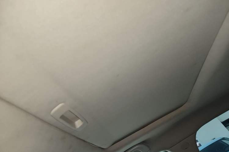 Used CHANGAN CS75 2016 2.0L Manual Luxury Version China V Standard Headliner