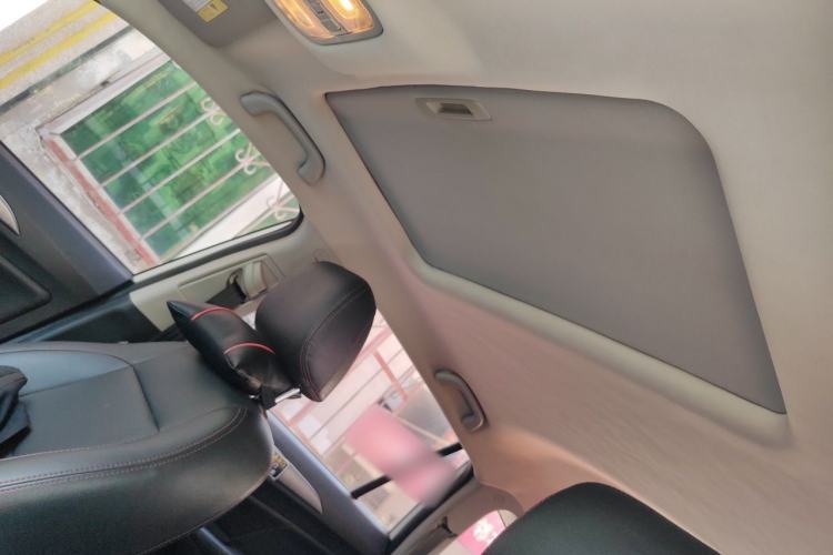 Used CHANGAN CS75 2016 1.8T Automatic Elite Model China V Standard Headliner