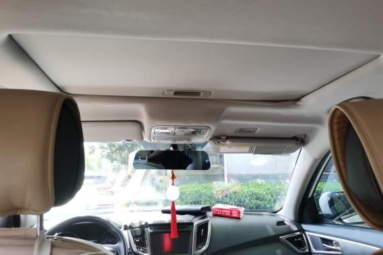Used CHANGAN CS75 2016 2.0L Manual Luxury Version China V Standard Headliner