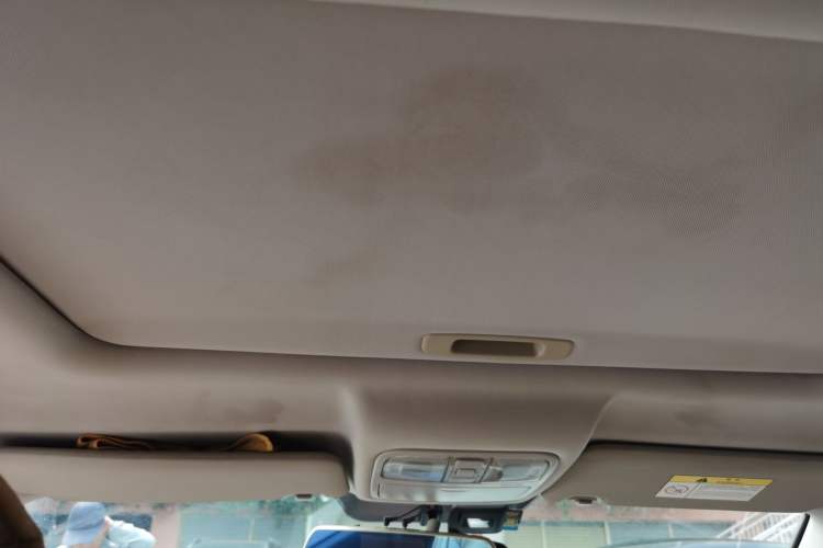 Used CHANGAN CS75 2016 2.0L Manual Leading Version China IV Standard Headliner