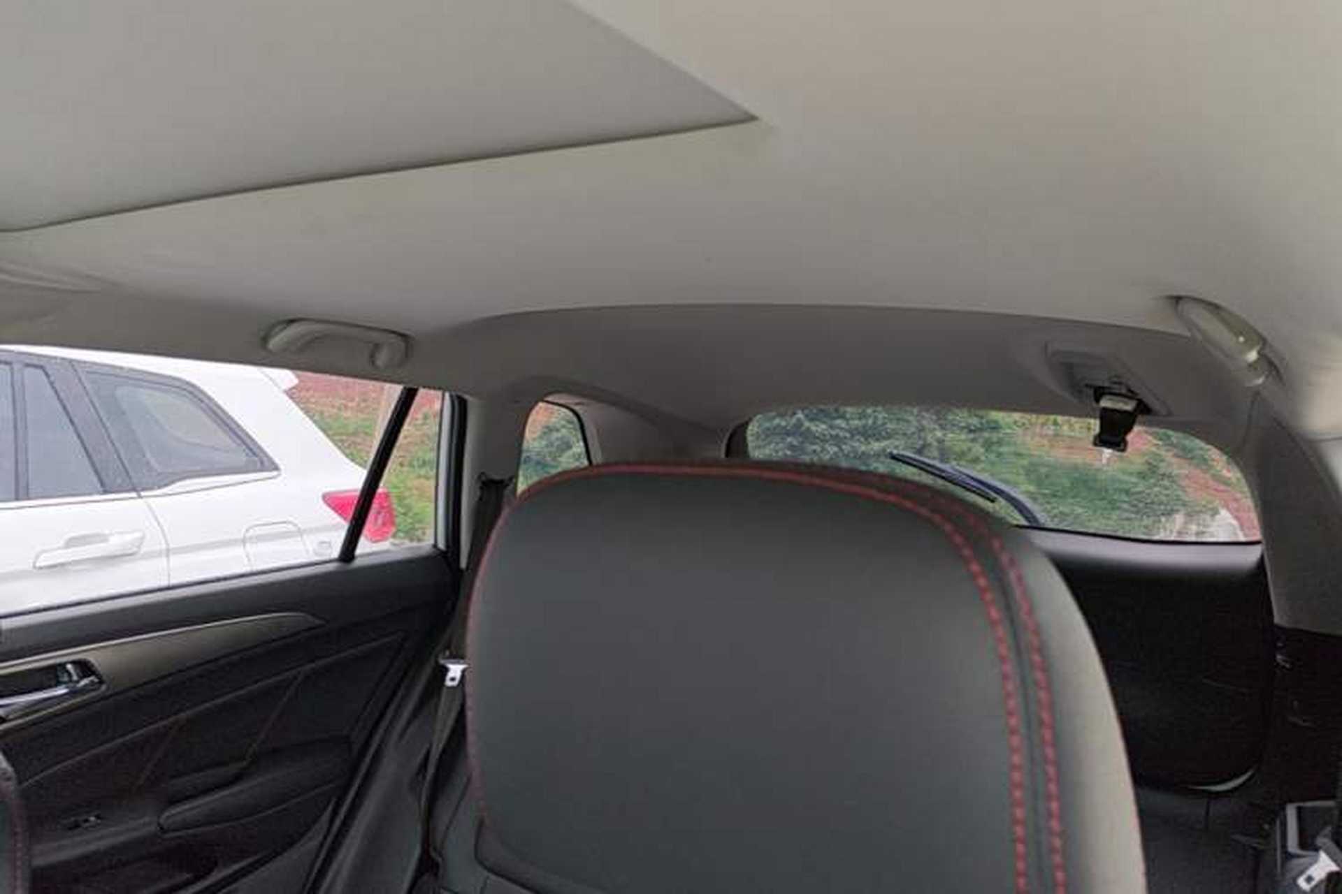 Used CHANGAN CS75 2016 1.8T Automatic Elite Model China V Standard Headliner
