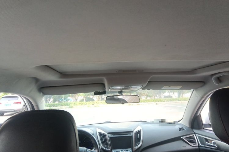 Used CHANGAN CS75 2016 2.0L Manual Luxury Version China V Standard Headliner