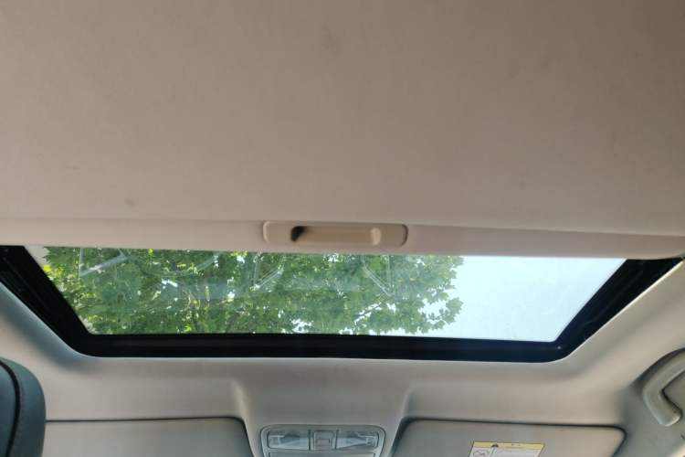 Used CHANGAN CS75 2016 1.8T Automatic Elite Model China V Standard Headliner