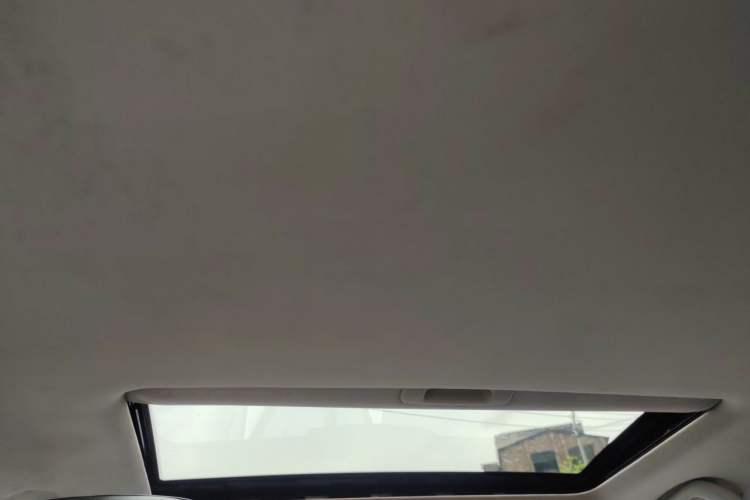 Used CHANGAN CS75 2016 1.8T Automatic Prestige Model China V Standard Headliner