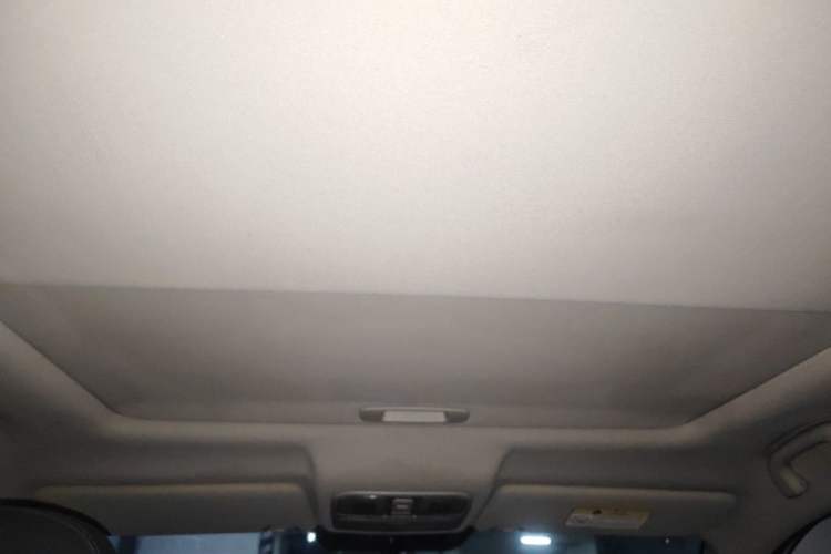 Used CHANGAN CS75 2016 1.8T Automatic Elite Model China V Standard Headliner