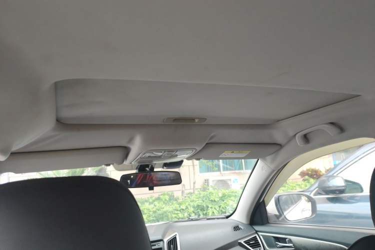 Used CHANGAN CS75 2016 1.8T Automatic Elite Model China V Standard Headliner