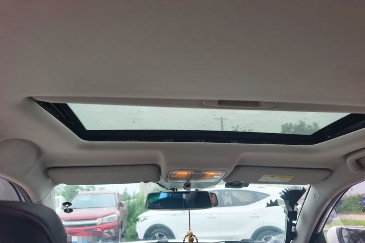 Used CHANGAN CS75 2016 1.8T Automatic Elite Model China V Standard Headliner
