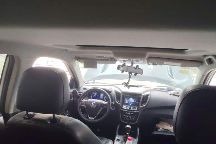 Used CHANGAN CS75 2016 2.0L Manual Luxury Version China IV Standard Headliner