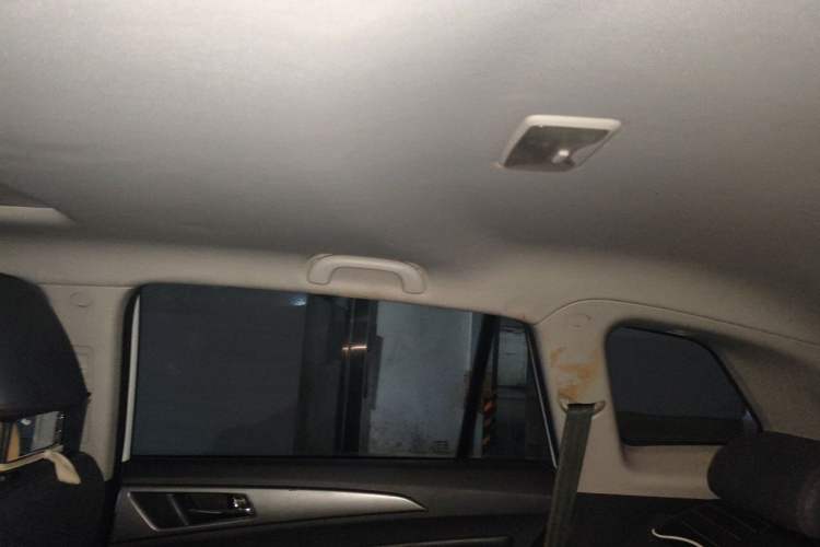 Used CHANGAN CS75 2016 1.8T Automatic Elite Model China V Standard Headliner