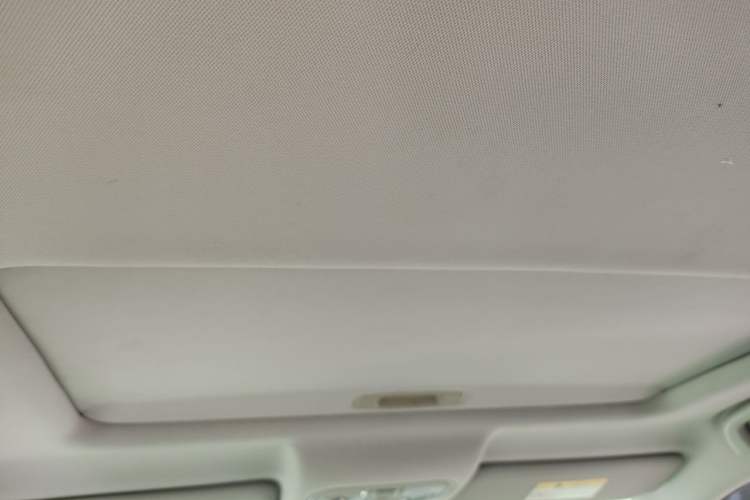 Used CHANGAN CS75 2016 2.0L Manual Luxury Version China V Standard Headliner