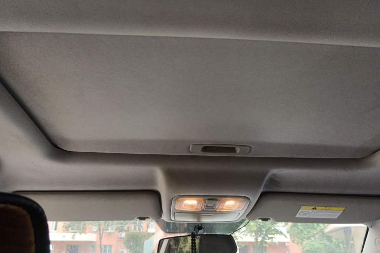 Used CHANGAN CS75 2016 1.8T Automatic Elite Model China V Standard Headliner