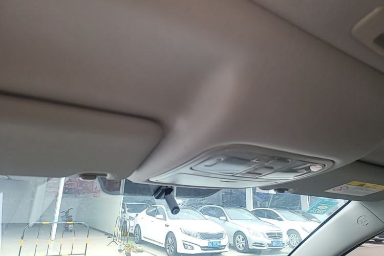 Used CHANGAN CS75 2016 1.8T Automatic Elite Model China V Standard Headliner