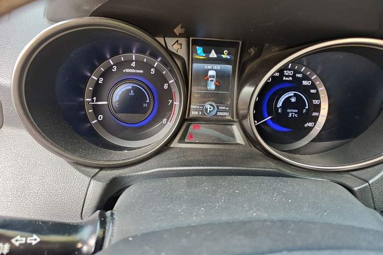 Used CHANGAN CS75 2016 1.8T Automatic Elite Model China V Standard Instrument Cluster
