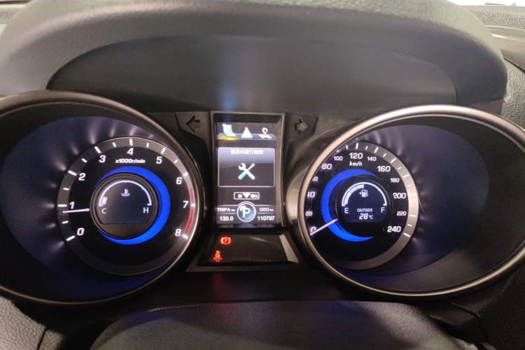 Used CHANGAN CS75 2016 1.8T Automatic Elite Model China IV Standard Instrument Cluster