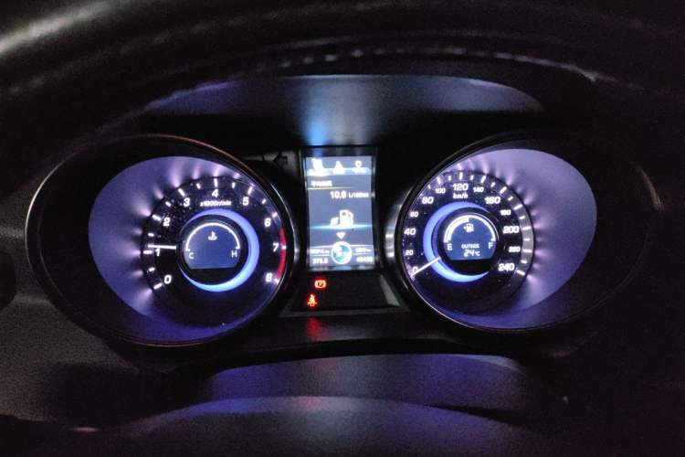 Used CHANGAN CS75 2016 1.5T Manual FENGSHANG Model Instrument Cluster