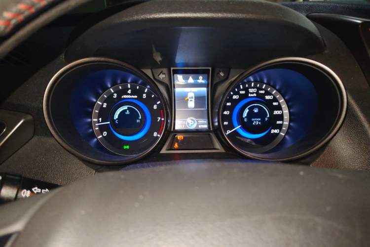 Used CHANGAN CS75 2016 1.8T Automatic Elite Model China V Standard Instrument Cluster