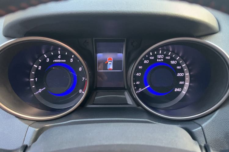 Used CHANGAN CS75 2016 2.0L Manual Leading Version China IV Standard Instrument Cluster