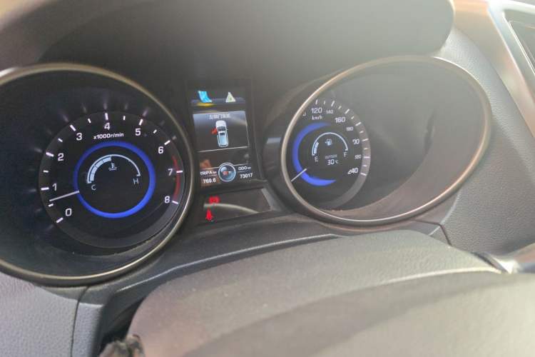 Used CHANGAN CS75 2016 2.0L Manual Comfort Version China V Standard Instrument Cluster