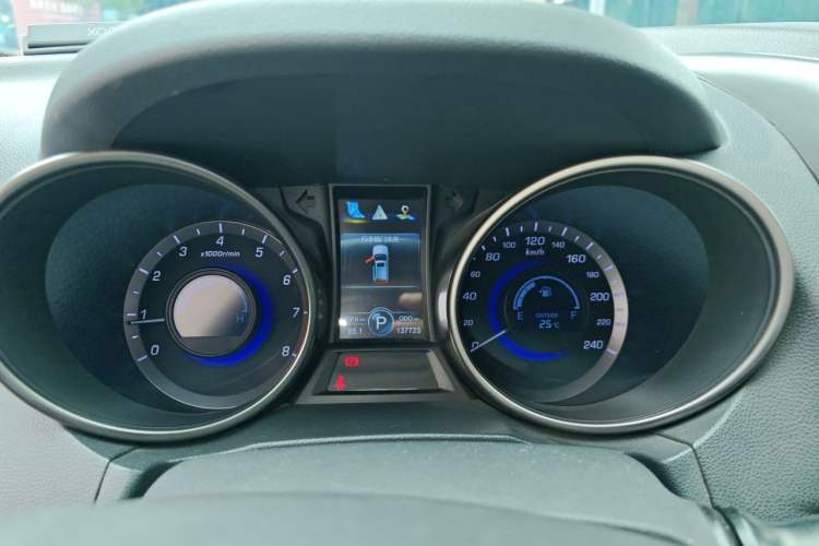 Used CHANGAN CS75 2016 1.8T Automatic Elite Model China V Standard Instrument Cluster