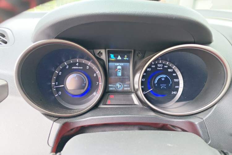Used CHANGAN CS75 2016 1.8T Automatic Elite Model China V Standard Instrument Cluster