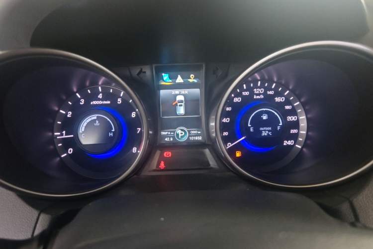 Used CHANGAN CS75 2016 1.8T Automatic Elite Model China V Standard Instrument Cluster