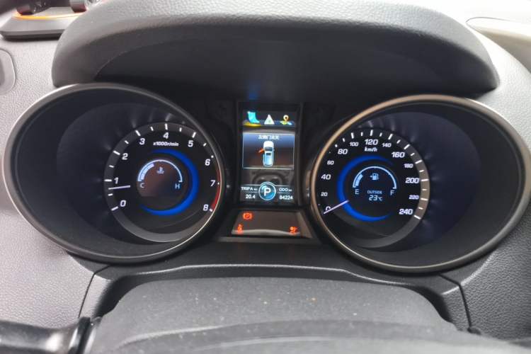 Used CHANGAN CS75 2016 1.8T Automatic Elite Model China V Standard Instrument Cluster