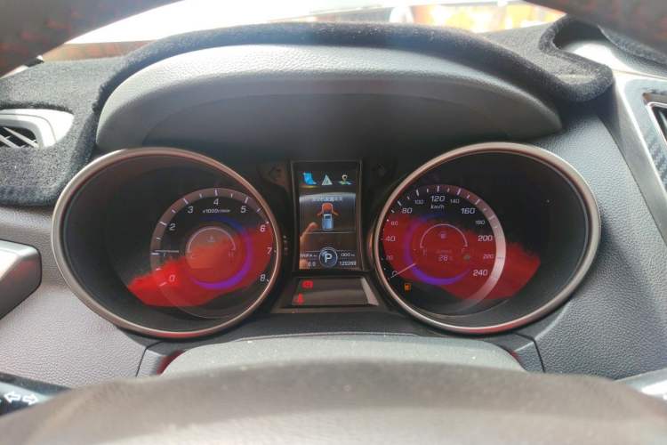 Used CHANGAN CS75 2016 1.8T Automatic Elite Model China V Standard Instrument Cluster