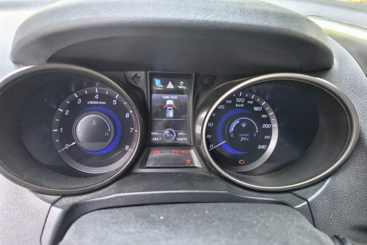 Used CHANGAN CS75 2016 2.0L Manual Luxury Version China IV Standard Instrument Cluster