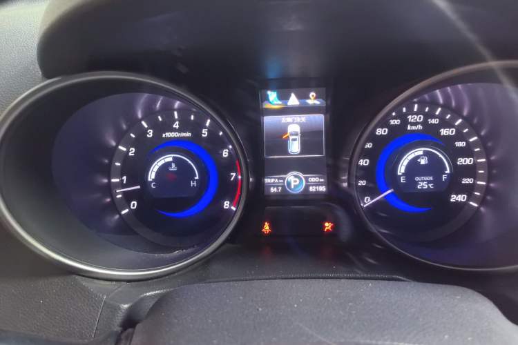 Used CHANGAN CS75 2016 1.8T Automatic Elite Model China IV Standard Instrument Cluster