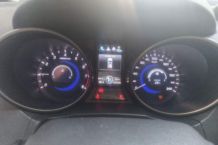 Used CHANGAN CS75 2016 1.8T Automatic Elite Model China V Standard Instrument Cluster