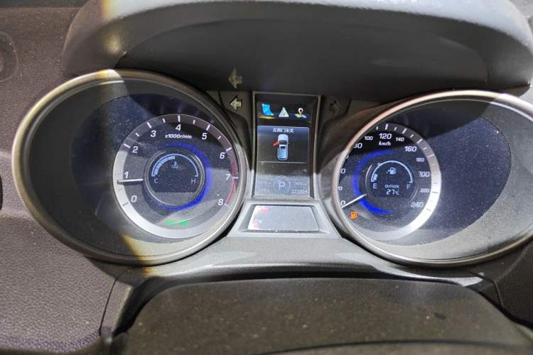 Used CHANGAN CS75 2016 1.8T Automatic Elite Model China V Standard Instrument Cluster