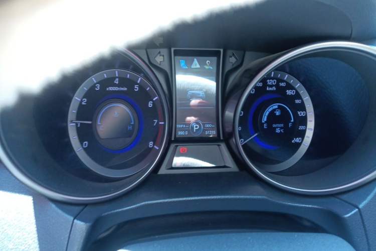 Used CHANGAN CS75 2016 1.8T Automatic Elite Model China V Standard Instrument Cluster