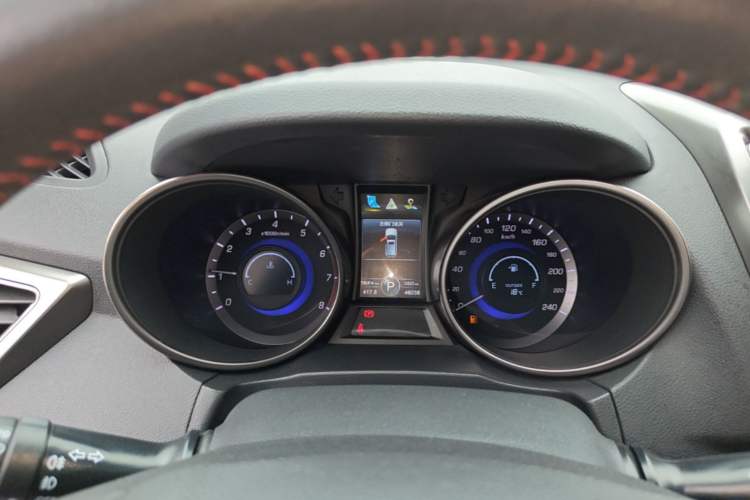 Used CHANGAN CS75 2016 1.8T Automatic Elite Model China V Standard Instrument Cluster